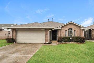 10833 OHARA LN Midwest City, OK 73130